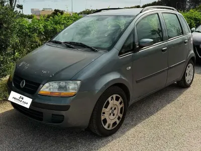 Usata Fiat Idea Emotion 69 CV (50 kW) 2005 Grigio Monovolume