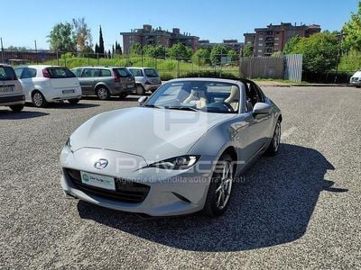 Usata Mazda MX5 Exclusive-Line 132 CV (97 kW) 2025 Grigio Cabrio