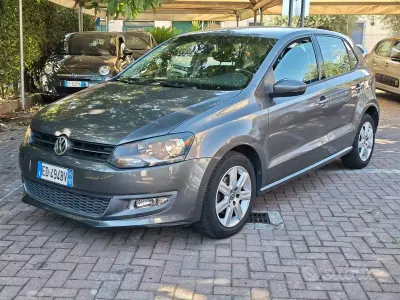 Usata VW Polo Highline 85 CV (62 kW) 2010 Grigio Utilitaria