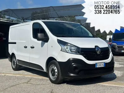 Usata Renault Trafic 120 CV (88 kW) 2016 Bianco Monovolume