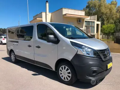 Gebraucht Nissan NV300 121 PS (88 kW) 2019 Grau Van