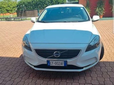 Usata Volvo V40 Summum 114 CV (83 kW) 2013 Bianco Berlina