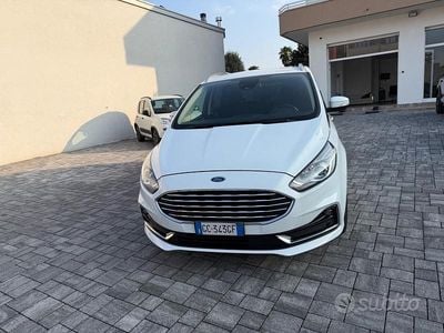 Usata Ford S-MAX Business Edition 150 CV (110 kW) 2020 Bianco Monovolume