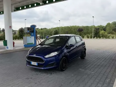 Usata Ford Fiesta Trend 92 CV (67 kW) 2016 Utilitaria