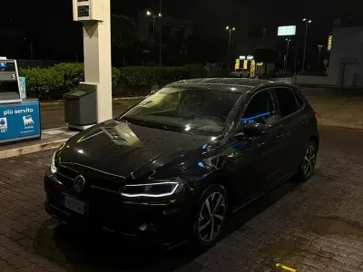 Usata VW Polo R-line 2018 Nero Utilitaria