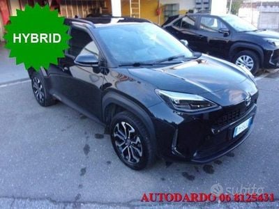Begagnad Toyota Yaris Cross Trend 92 HK (67 kW) 2022 Svart SUV