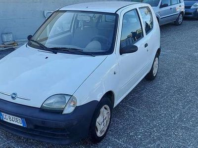 usata Fiat 600 600unicoproprietario con soli 143.000 km2007