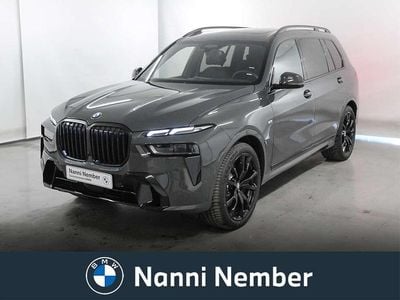 Nuova BMW X7 M Sport 352 CV (258 kW) 2026 Grigio SUV