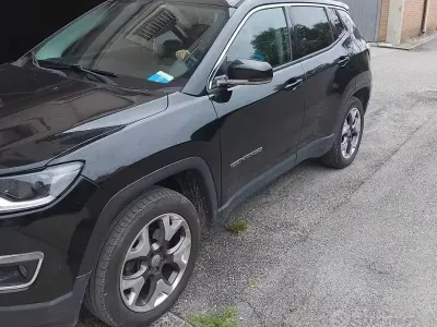Usata Jeep Compass Limited 140 CV (102 kW) 2018 Nero SUV