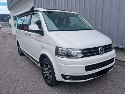 Usata VW California Comfortline 140 CV (102 kW) 2015 Bianco Furgone