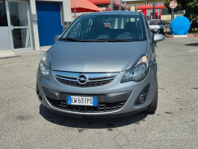 Usata Opel Corsa 85 CV (62 kW) 2014 Grigio Utilitaria