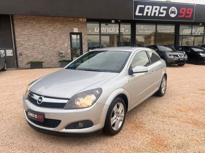 usata Opel Astra GTC 1.7 cdti Cosmo 110cv