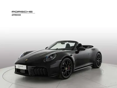 Usata Porsche 992 541 CV (397 kW) 2025 Nero jet metallizzato/capote n Cabrio