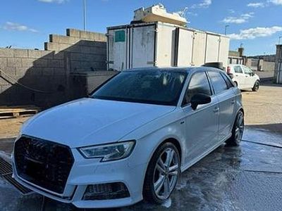 Usata Audi A3 S-Line 122 CV (89 kW) 2017 Bianco Berlina