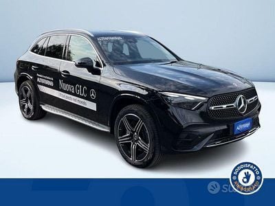 Usata Mercedes GLC300e AMG 353 CV (259 kW) 2024 Nero metallizzato SUV