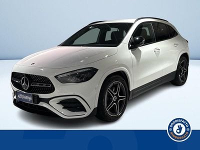 Usata Mercedes GLA180 AMG Line Premium 116 CV (85 kW) 2025 Bianco pastello SUV