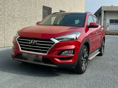 Usata Hyundai Tucson 136 CV (100 kW) 2020 Rosso SUV