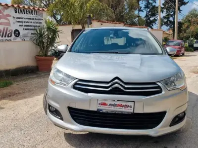 Begagnad Citroën C4 Exclusive 114 HK (83 kW) 2014 Silver Sedan