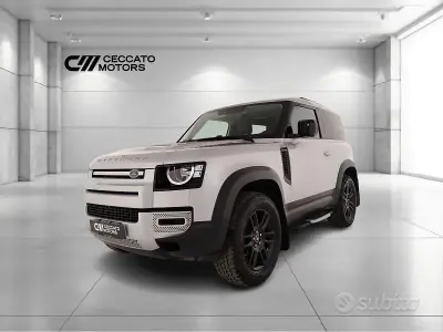 Usata Land Rover Defender 249 CV (183 kW) 2021 Grigio SUV