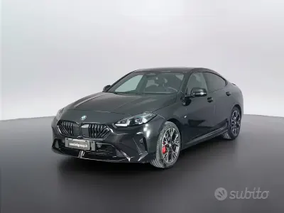 Usata BMW 218 M Sport 150 CV (110 kW) 2025 Saphirschwarz metallizzato Coupé