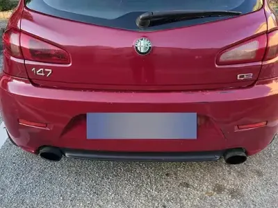 Usata Alfa Romeo 147 150 CV (110 kW) 2008 Rosso Utilitaria