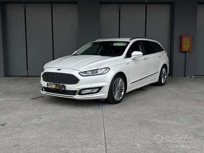 Begagnad Ford Mondeo Vignale 150 HK (110 kW) 2017 Vit Kombi