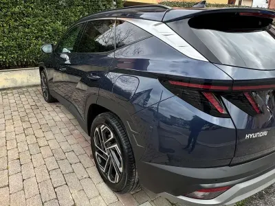 Usata Hyundai Tucson 224 CV (164 kW) 2025 Blu/azzurro SUV