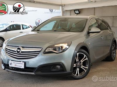 Grigio Usata 2015 Opel Insignia Cosmo Station wagon | 9400 € (Cara)