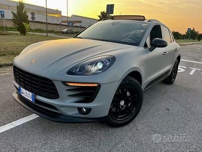 Usata Porsche Macan 258 CV (189 kW) 2015 Grigio SUV