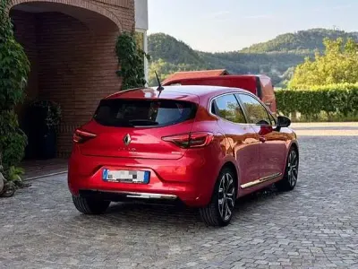 Usata Renault Clio V Intens 91 CV (66 kW) 2022 Berlina