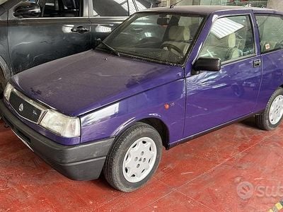 Usata Autobianchi Y10 50 CV (36 kW) 1996 Blu Utilitaria