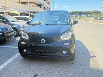 Usata Smart ForFour Passion 90 CV (66 kW) 2018 Nero Utilitaria