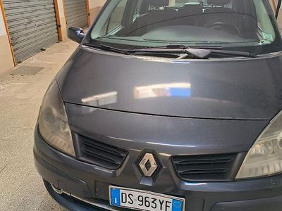 Usata Renault Grand Scénic II 2008 Grigio Monovolume