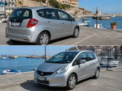 Usata Honda Jazz 102 CV (75 kW) 2016 Grigio Utilitaria