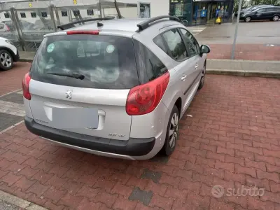 Usata Peugeot 207 90 CV (66 kW) 2008 Bianco Station wagon