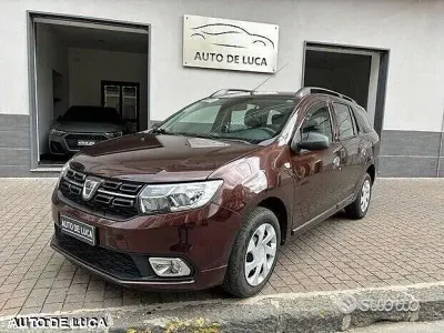 Usata Dacia Logan Lauréate 90 CV (66 kW) 2019 Nero Station wagon