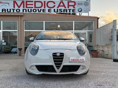 Begagnad Alfa Romeo MiTo Distinctive 85 HK (62 kW) 2014 Vit Halvkombi