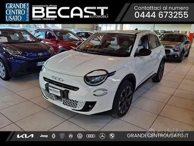 Occasion Fiat 600 La Prima 101 ch (74 kW) 2025 Blanc SUV