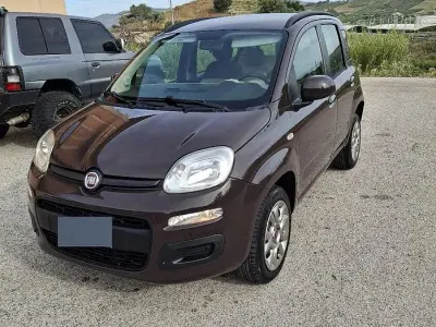 Usata Fiat Panda 85 CV (62 kW) 2013 Marrone Utilitaria