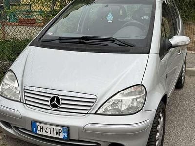 Usata Mercedes A140 Elegance 82 CV (60 kW) 2003 Argento Monovolume