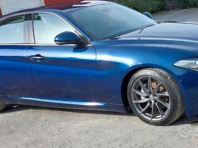 Usata Alfa Romeo Giulia 180 CV (132 kW) 2018 Blu Berlina