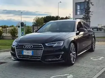 Usata Audi A4 S-Line 190 CV (139 kW) 2016 Nero Station wagon