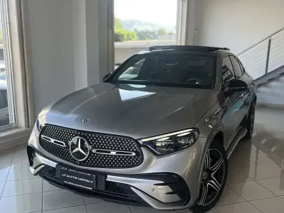 Usata Mercedes GLC220 AMG Line Premium Plus 197 CV (144 kW) 2023 Argento mojave SUV