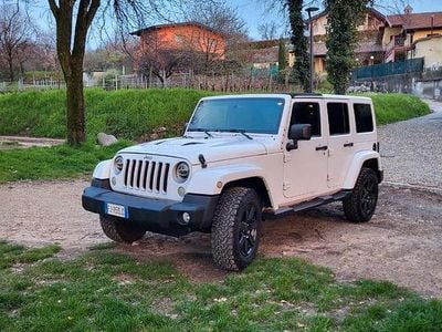 Usata Jeep Wrangler Sahara 2011 Bianco SUV