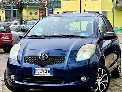 Usata Toyota Yaris 87 CV (63 kW) 2007 Utilitaria