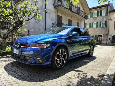 Usata VW Polo GTI 207 CV (152 kW) 2023 Blu/azzurro Utilitaria