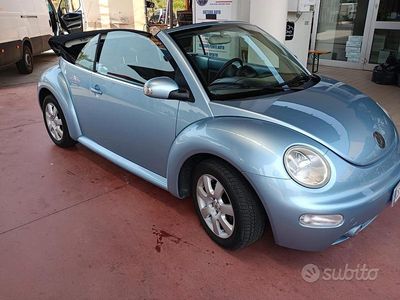 Usata VW New Beetle 2005 Blu Utilitaria