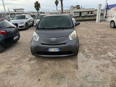 usata Toyota iQ 1.0 Multidrive