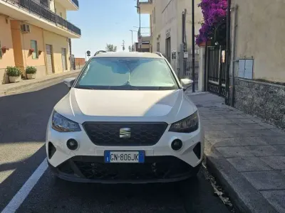 Usata Seat Arona Style 110 CV (80 kW) 2023 Bianco SUV