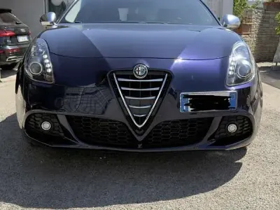 Usata Alfa Romeo Giulietta Distinctive 105 CV (77 kW) 2011 Utilitaria